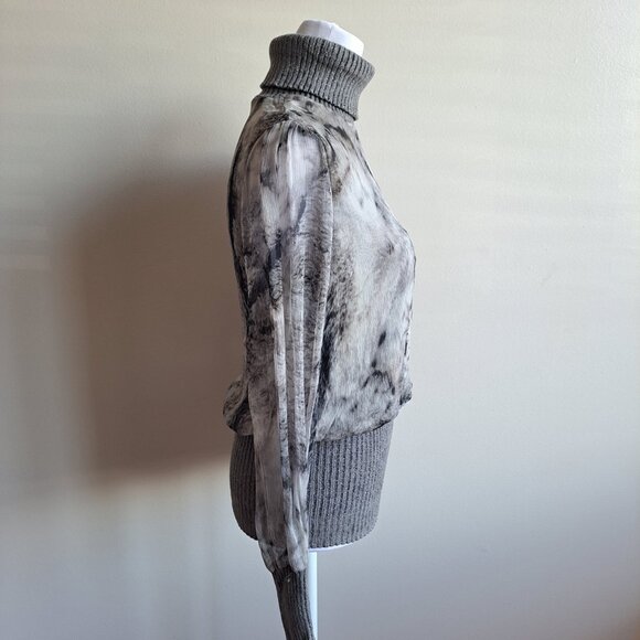 Tricot Chic Grey Silver Turtleneck Silk Wool Sweater Top Size US 8 / S - M - Picture 4 of 16